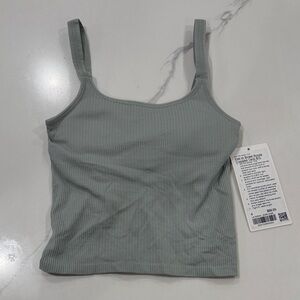 Lululemon Ebb to street scoop cropped tank